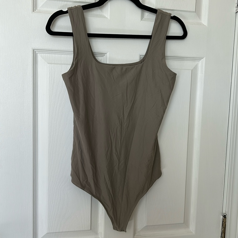 NWOT Abercrombie and Fitch Soft Matte Bodysuit - Brown/Tan/Taupe - Picture 2 of 4